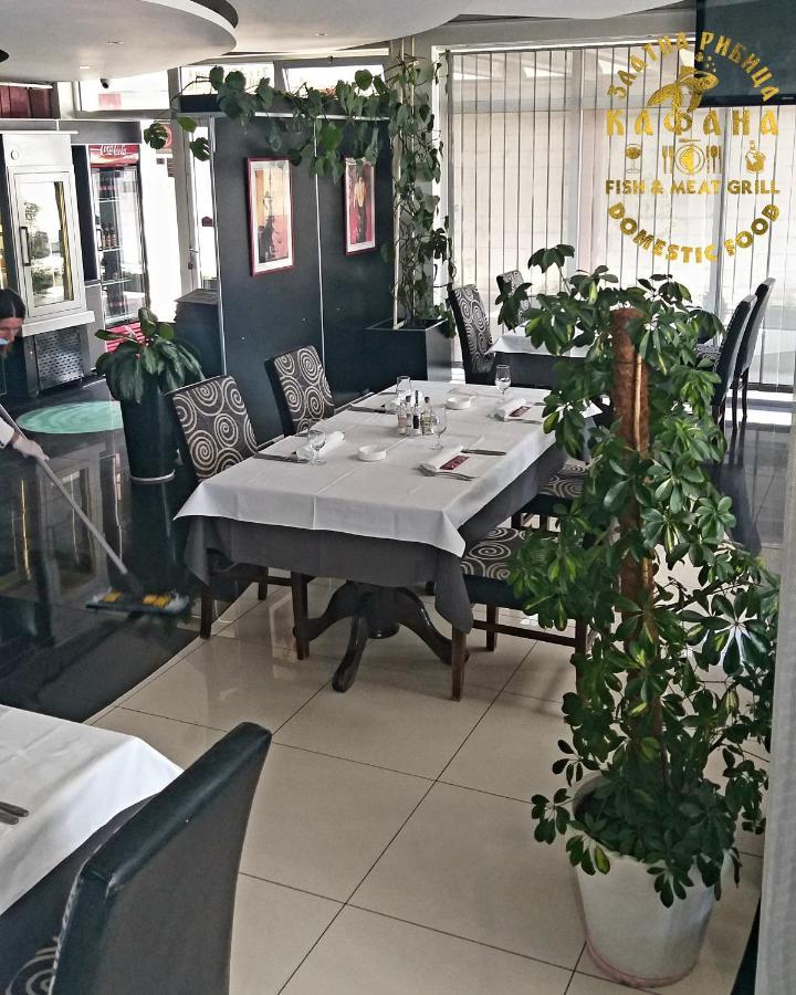 Appartamento Zlatna Ribica Golubac Esterno foto